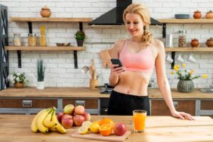 Wie bekomme ich ein Sixpack als Frau? Training, Ernährung und Tipps für definierte Bauchmuskeln